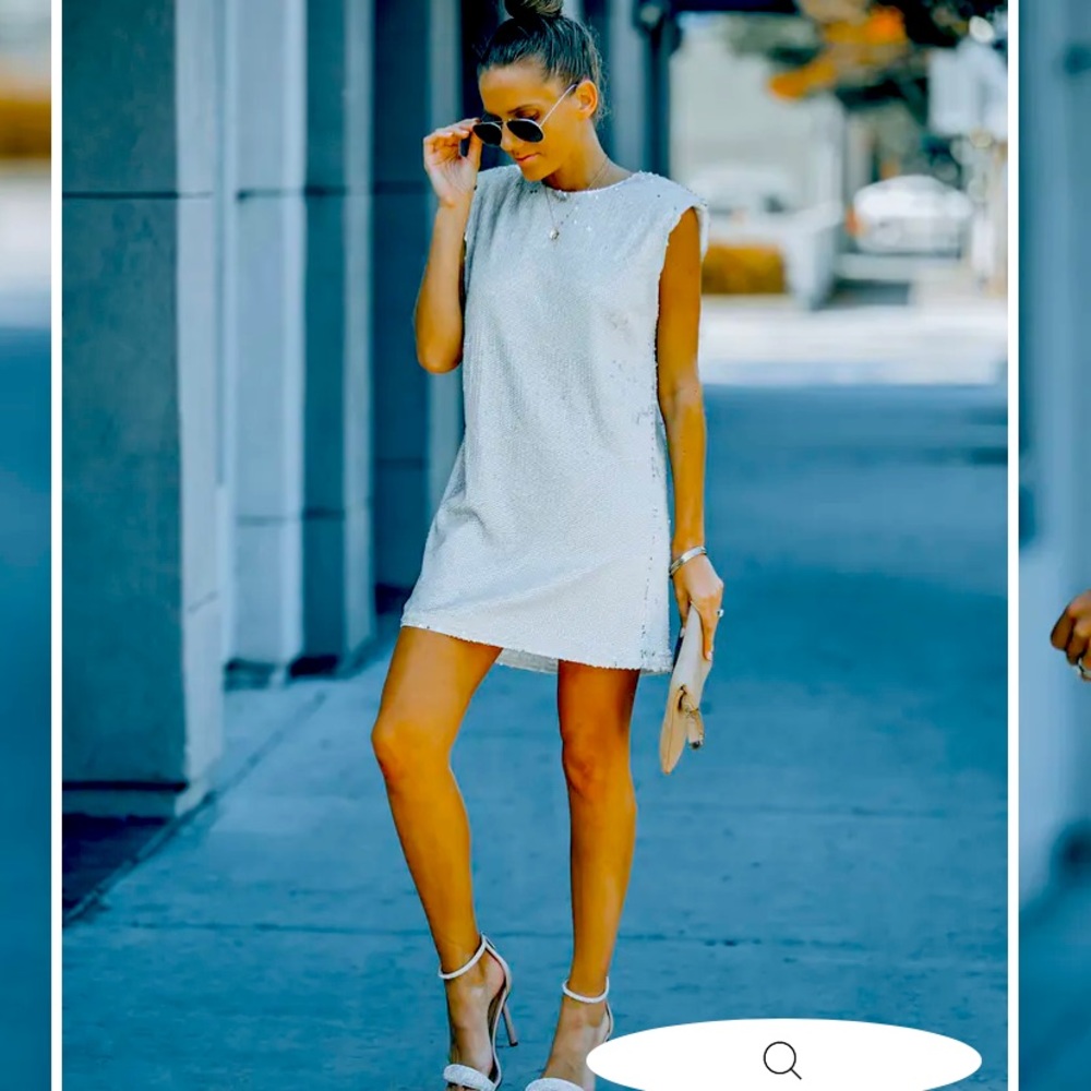 Vici sequin padded shoulder dress. Small